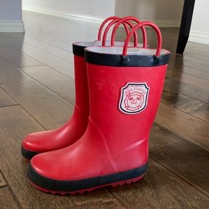 Boys Carter’s Fire Fighter rain boots